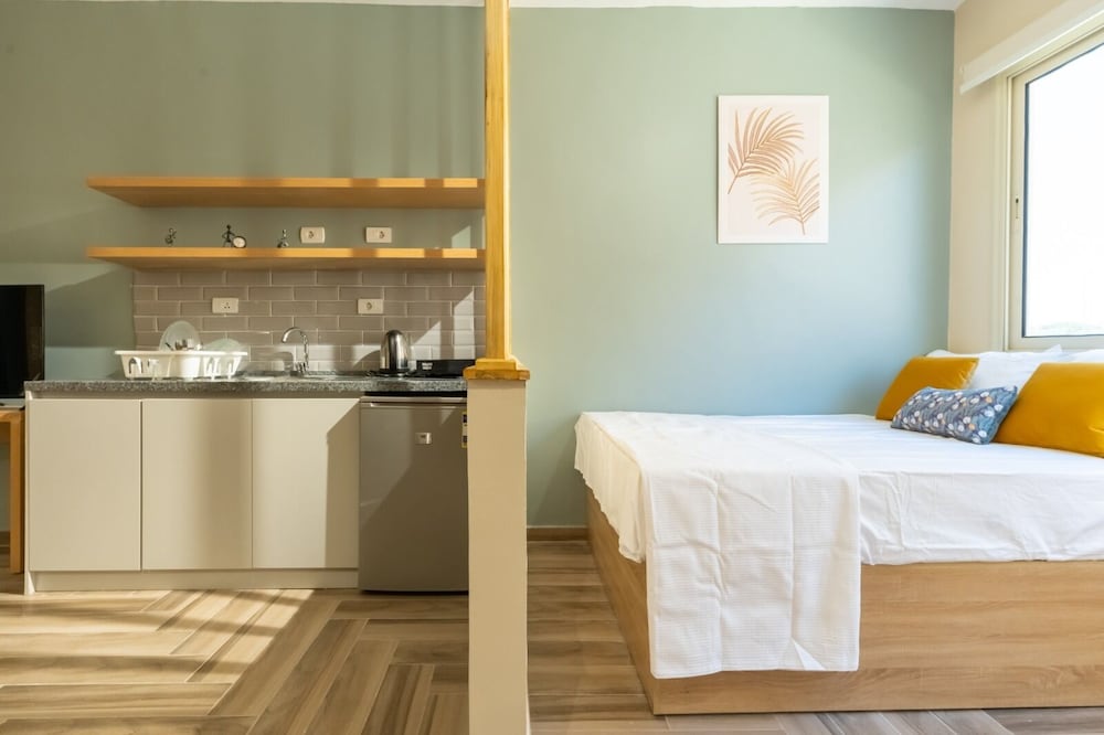 Studio, Private Bathroom