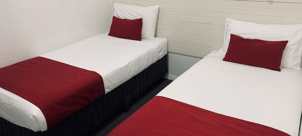 Family Suite, 2 Bedrooms, Non Smoking photo 2