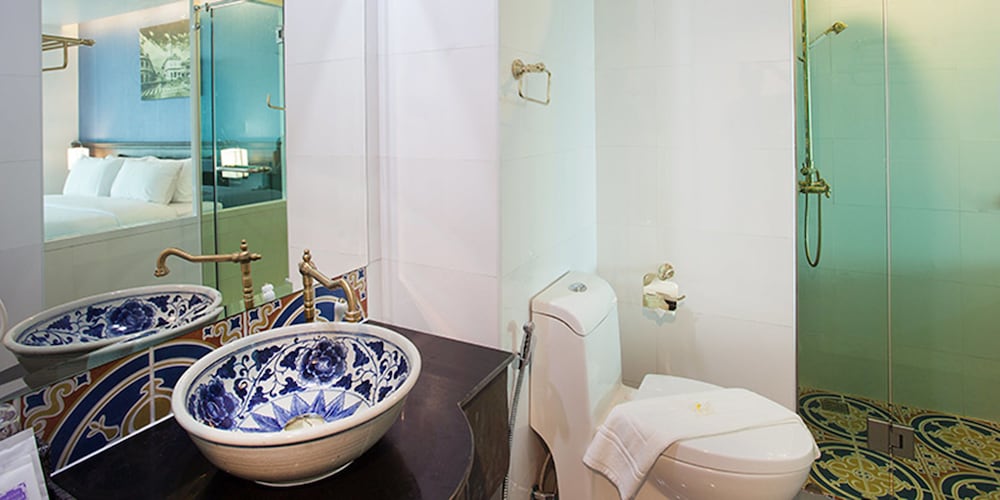 Superior Twin Room with Shower - Photo 12
