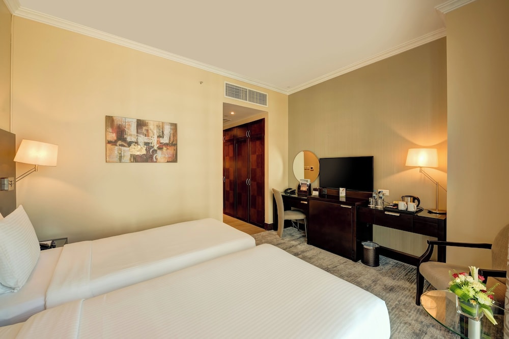 Superior Room, 2 Twin Beds (Creek view) photo 3