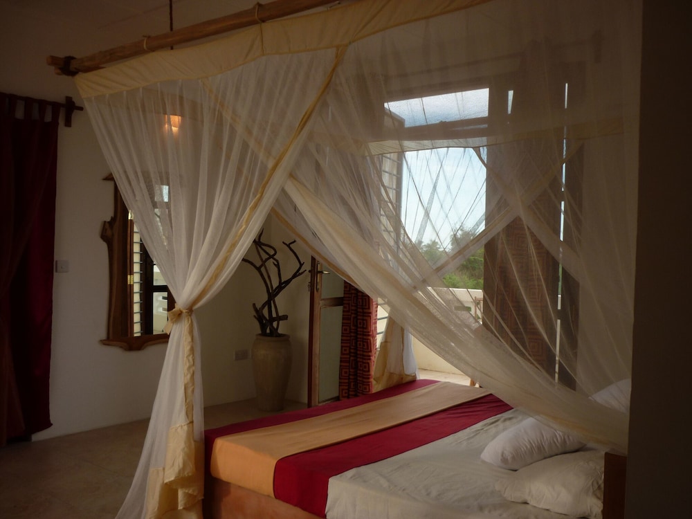 Panoramic House, 2 Bedrooms, Pool Access
