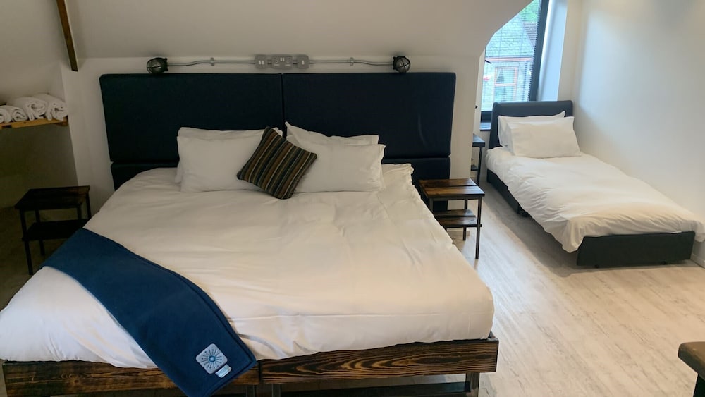Deluxe Double Room, 1 King Bed with Sofa bed