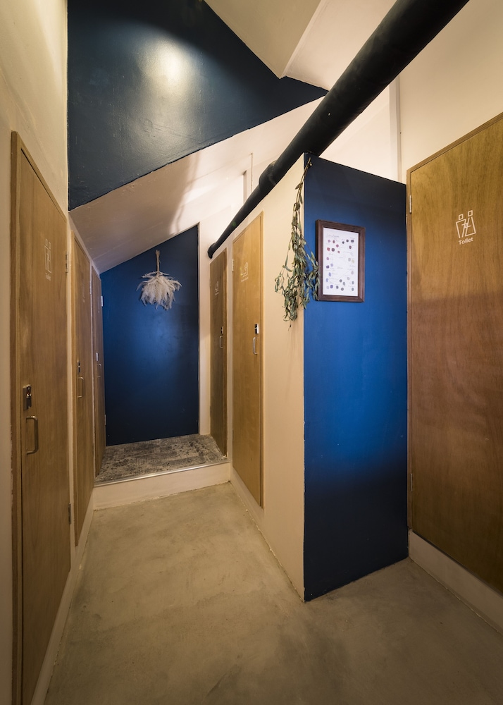 Economy Shared Dormitory, Mixed Dorm, Non Smoking, Refrigerator & Microwave (3 guests use) photo 1