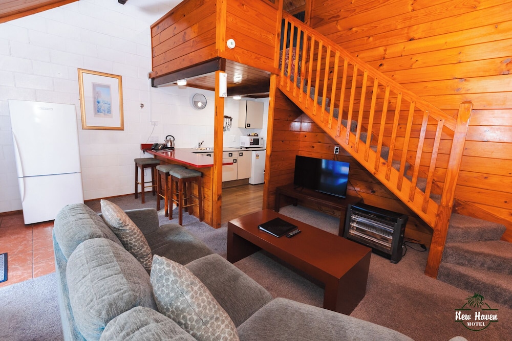 Deluxe Suite, 2 Bedrooms (Alpine Deluxe)