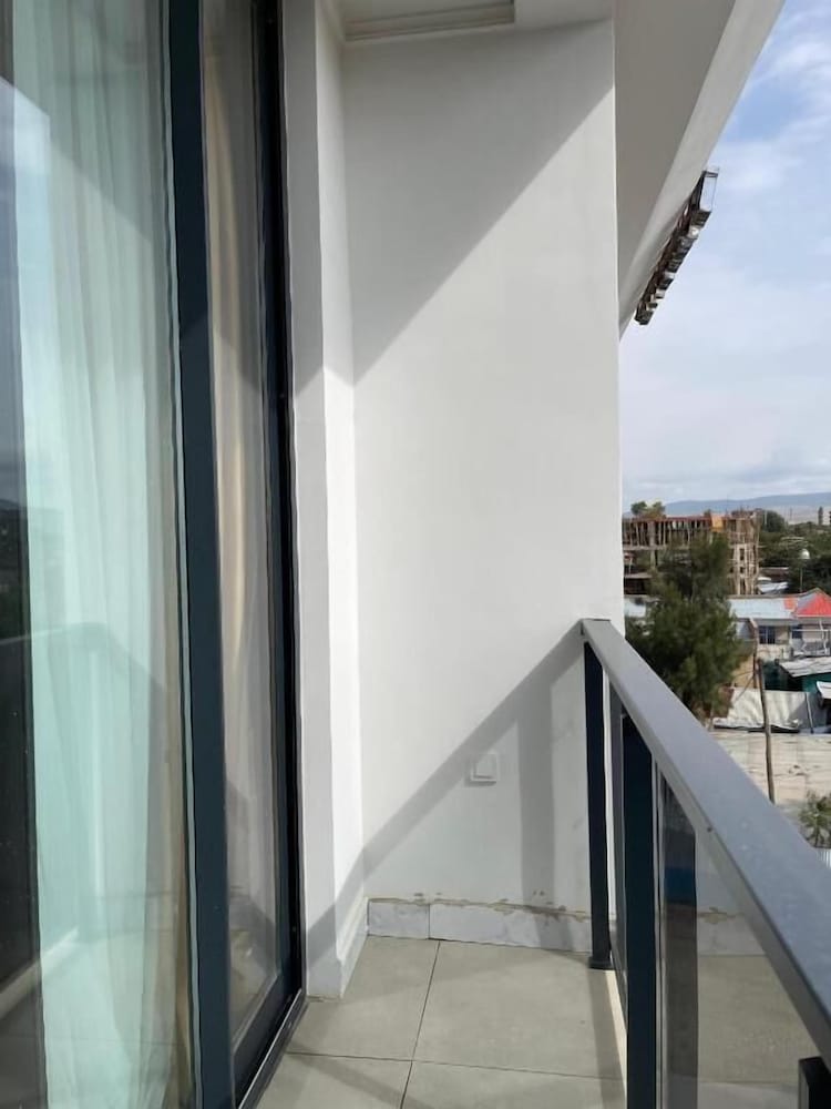 Standard Double Room, 1 Queen Bed, City View photo 3