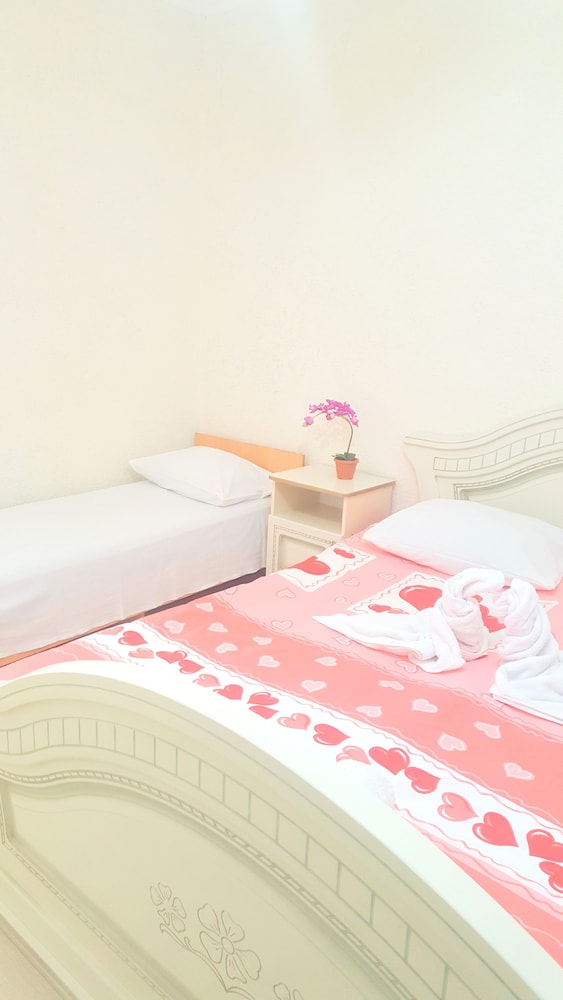 Family Studio, Multiple Beds photo 1