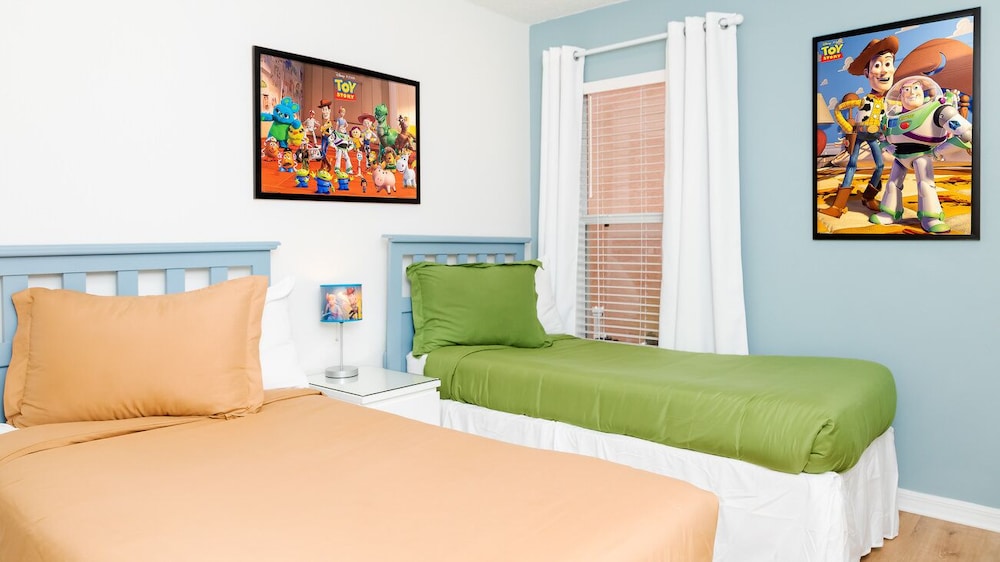 House, Multiple Beds, Pool Access, Pool View (Jewel of Emerald Island)