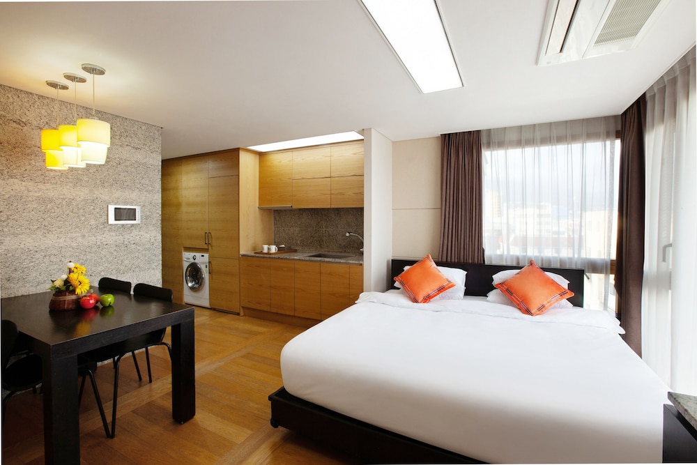 Standard Double Room photo 3