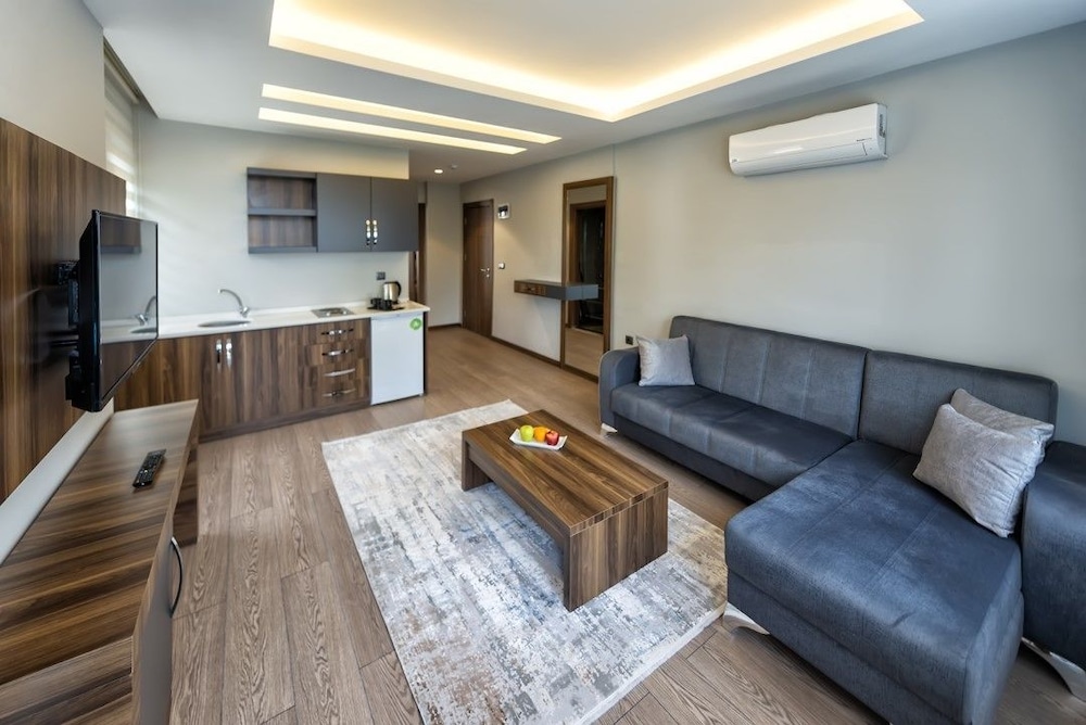 Deluxe Room, 1 Bedroom, Sea View - Photo 2