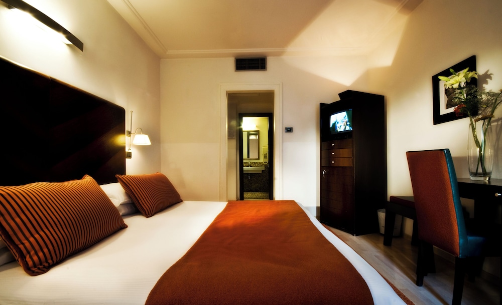 Basic Double Room