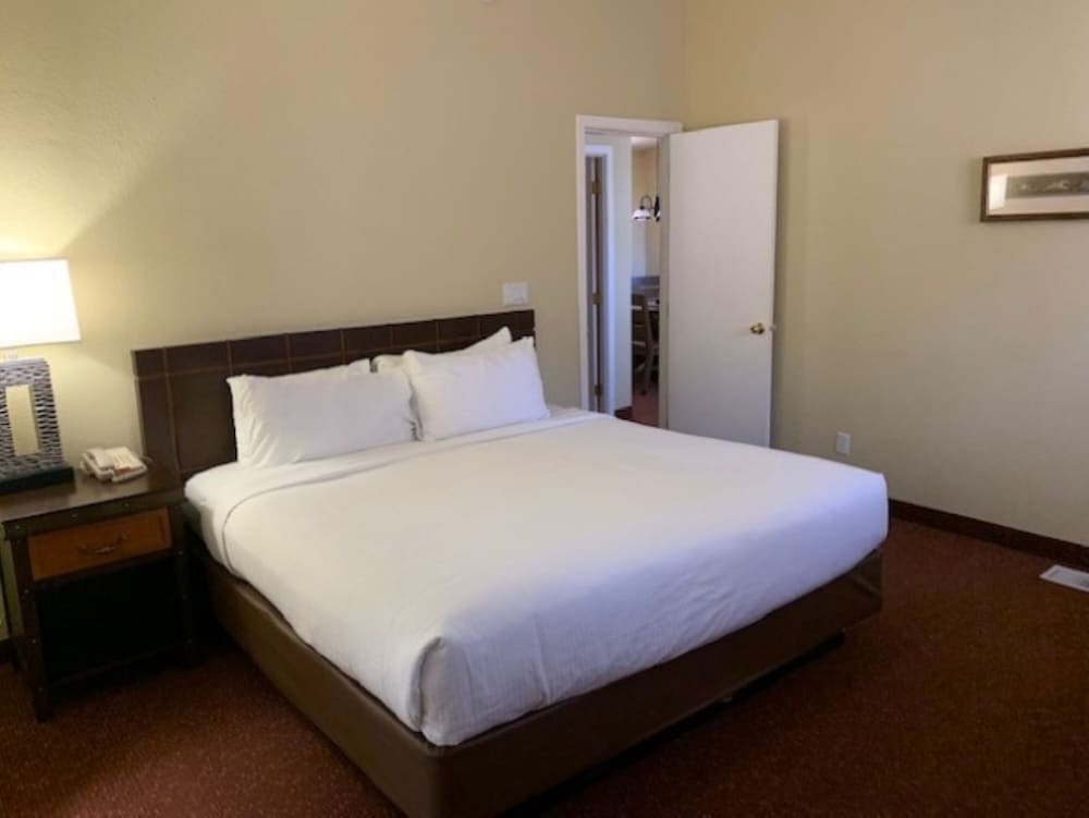 Deluxe Cabin, 2 Bedrooms photo 2