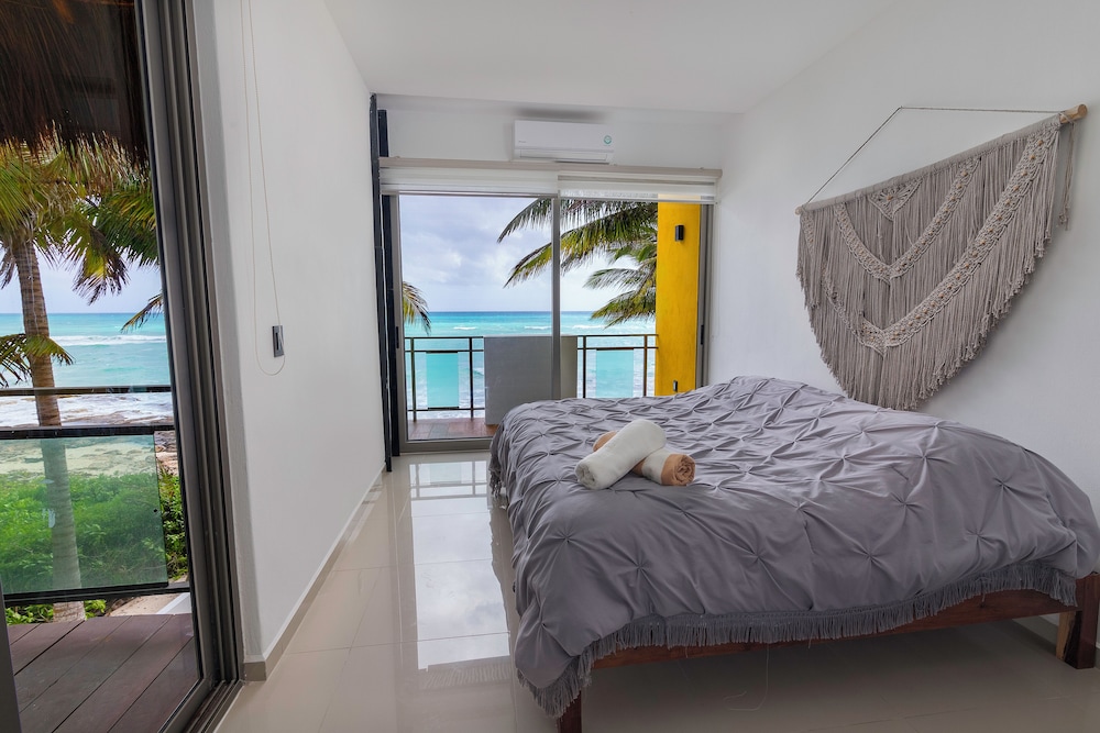 Luxury Apartment, 2 Bedrooms, Sea View