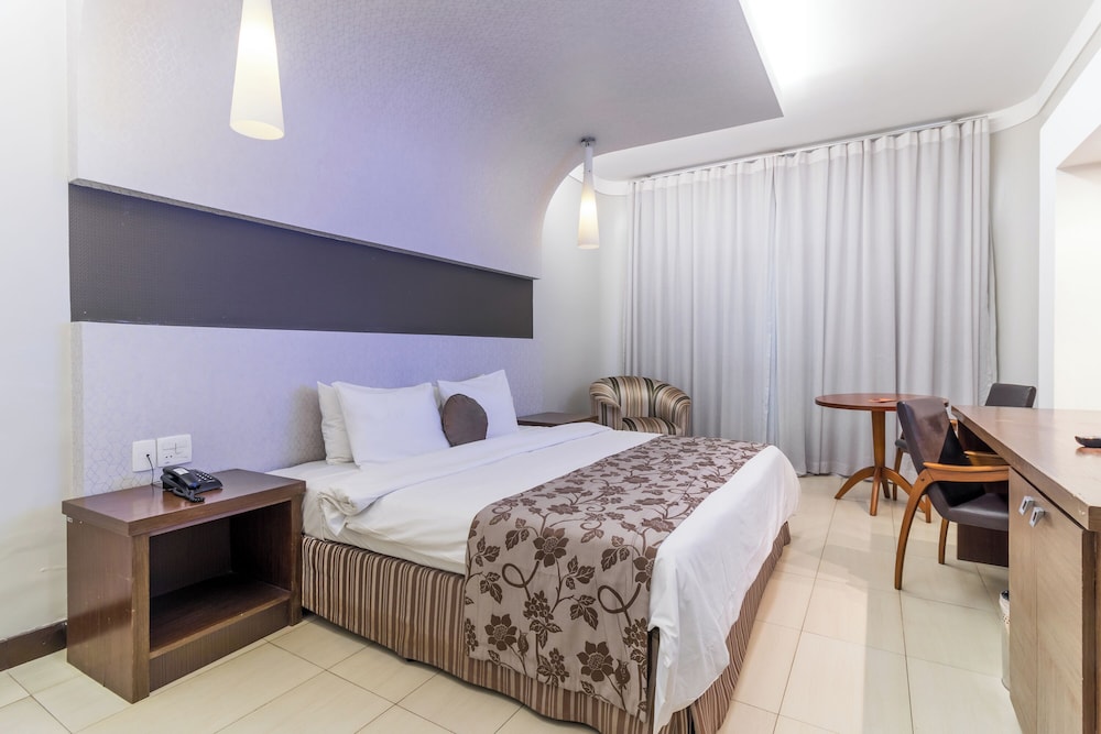 Deluxe Studio Suite