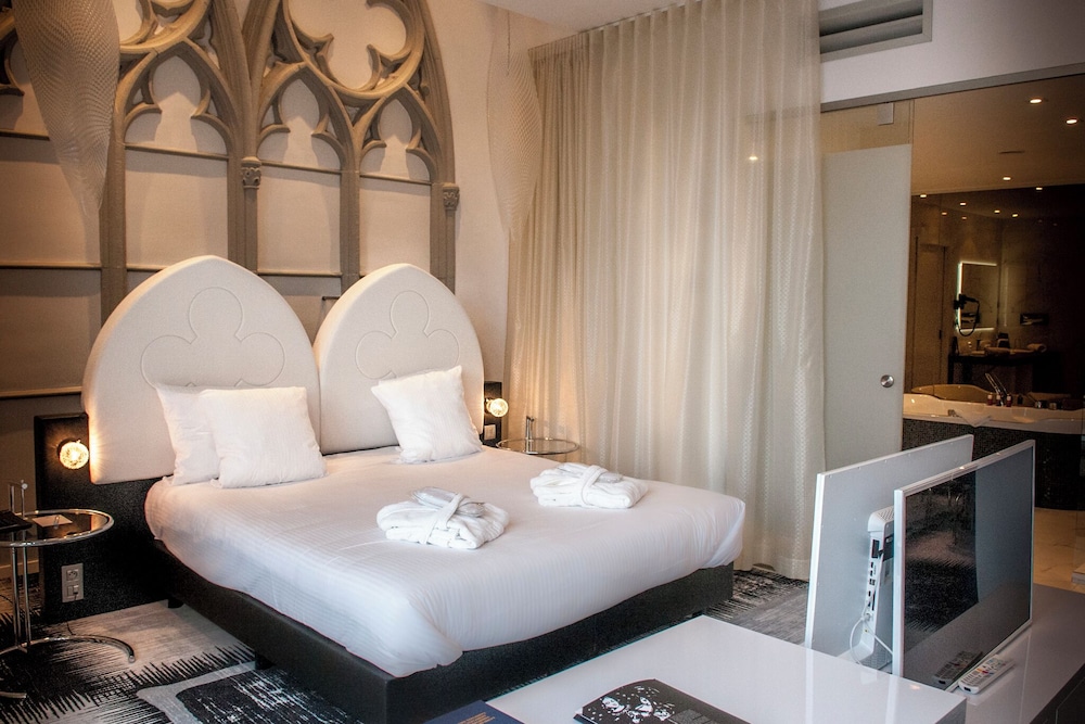 Luxury Room