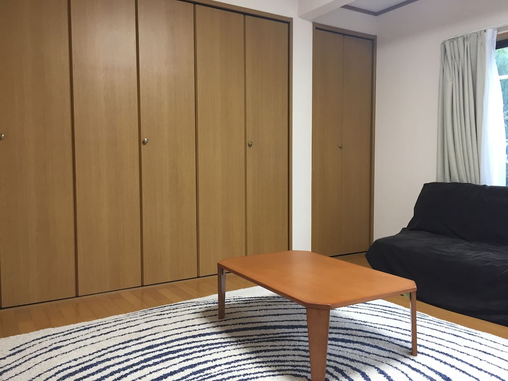 Family House, 1 Bedroom, Kitchen, Beachside photo 3
