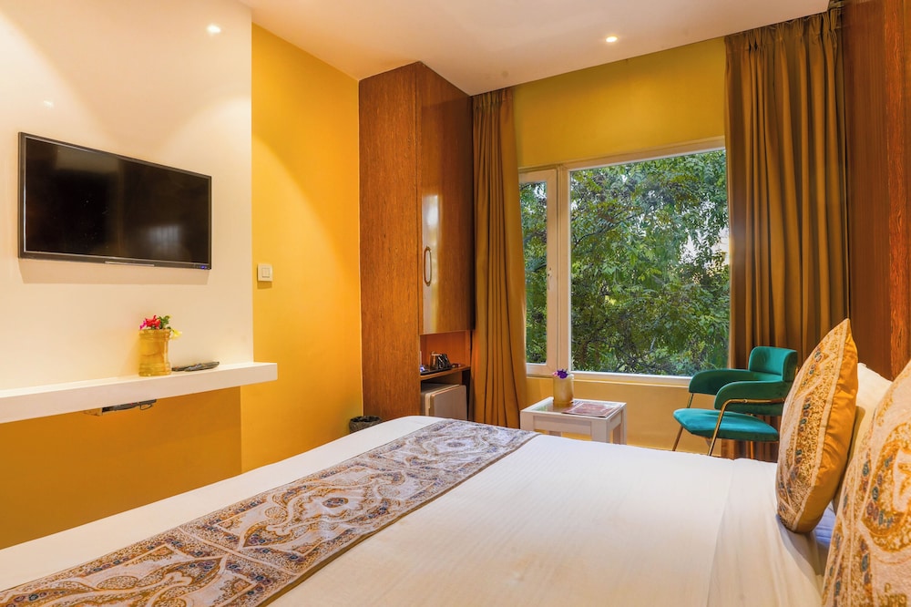 Jallianwala Bagh View Luxury Room - Photo 9