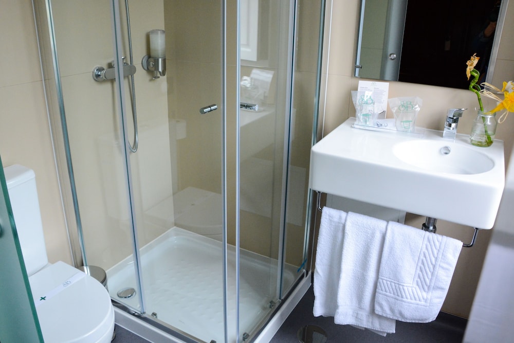 Standard Triple Room - Photo 5