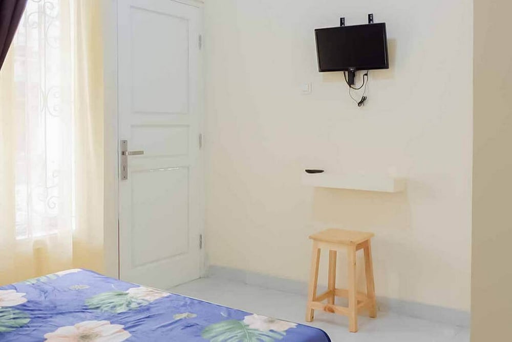 Standard Room (Reddoorz) photo 3