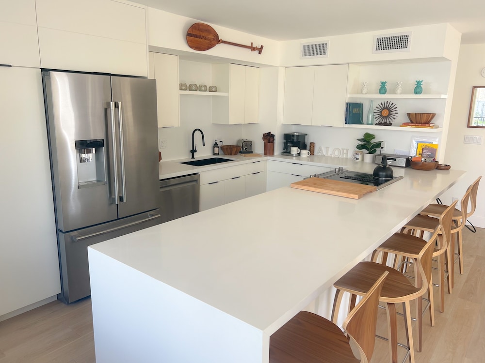 Condo, 2 Bedrooms