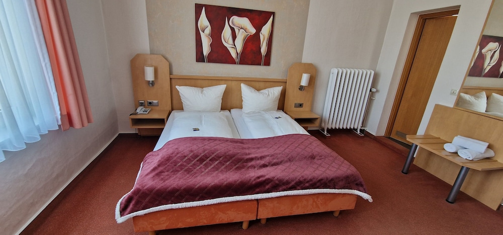 Comfort Double or Twin Room