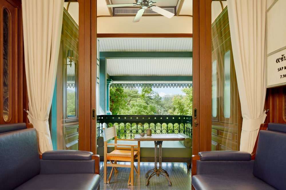 Premium Room, Multiple Beds, Lake View - Photo 6