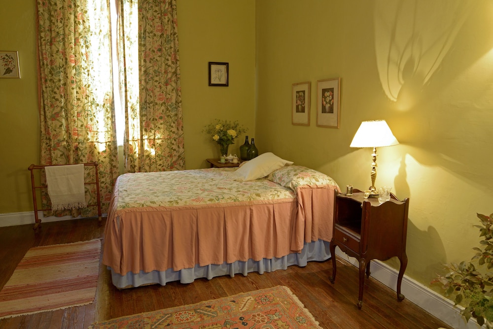 Basic Double or Twin Room photo 3