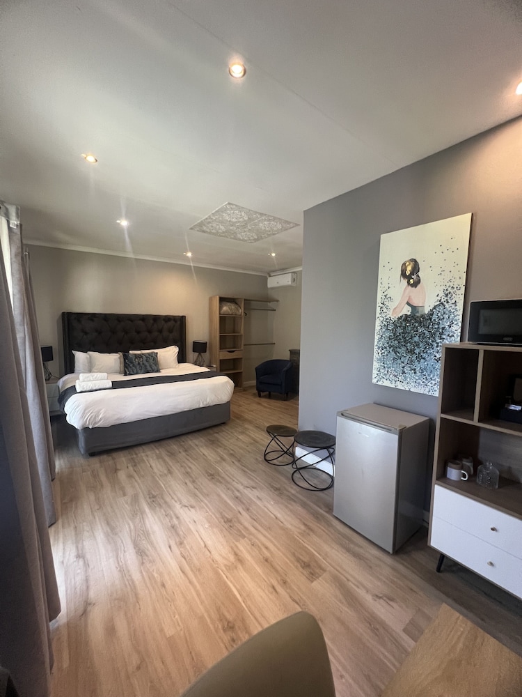 Luxury Room photo 1