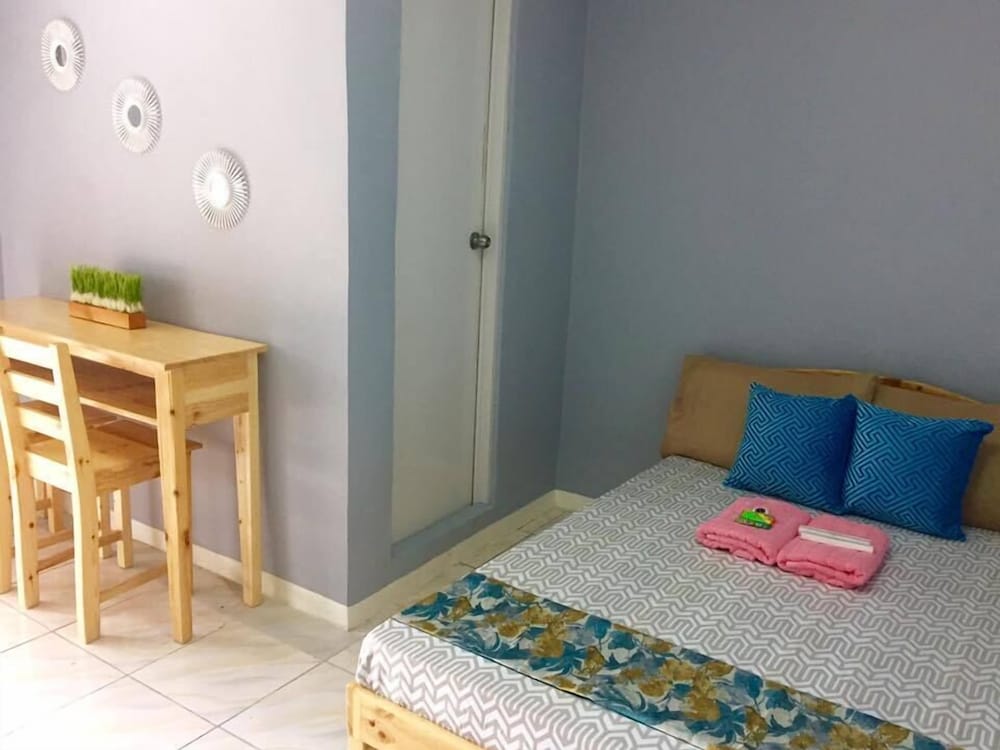 Deluxe Double Room, 1 Double Bed photo 2