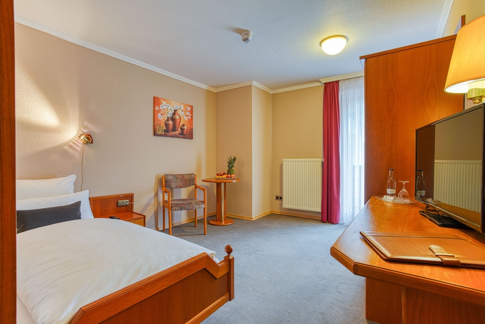 Single Room photo 1