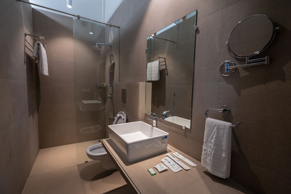 Executive Double Room, 1 Bedroom, Non Smoking, Pool Access - Photo 15