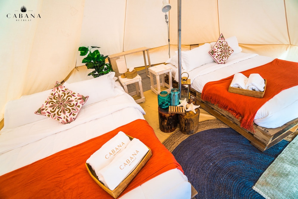Deluxe Queen Tent - Photo 3