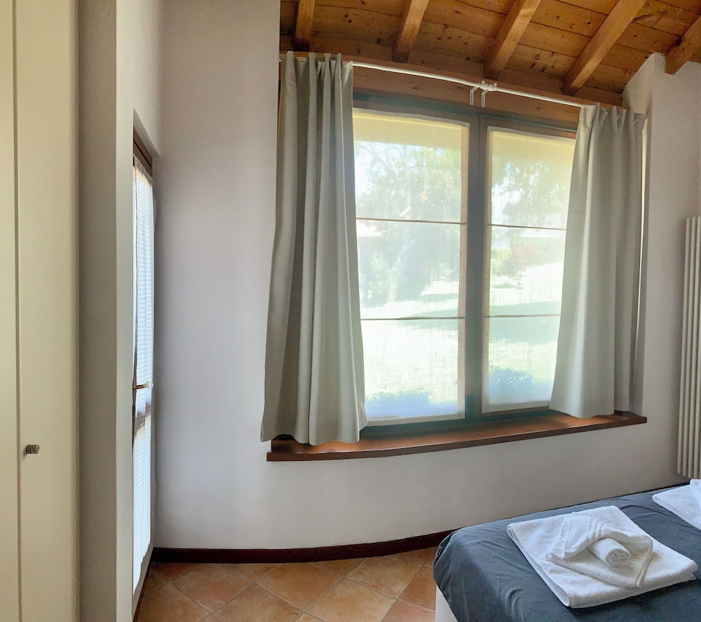 Comfort Cottage, 2 Bedrooms, Garden View, Annex Building (Il Granaio) photo 3