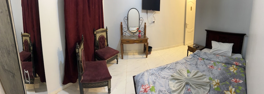 Basic Single Room photo 2