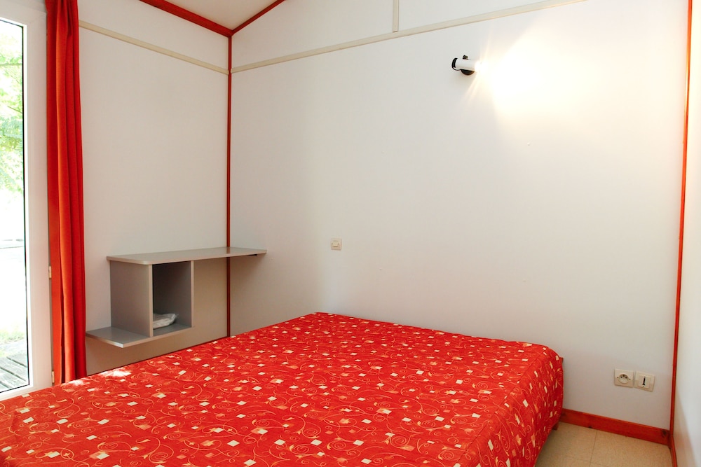 Chalet (Festival Des Lanternes 2) photo 3