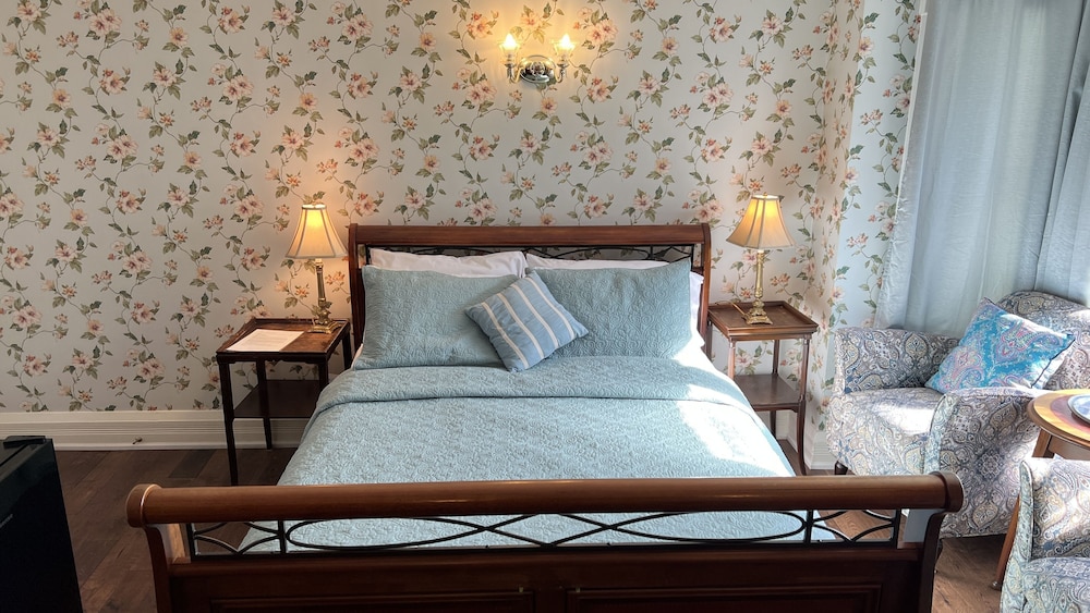 Traditional Room, 1 Queen Bed
