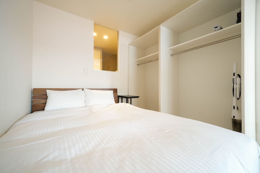 Standard Twin Room - Photo 20