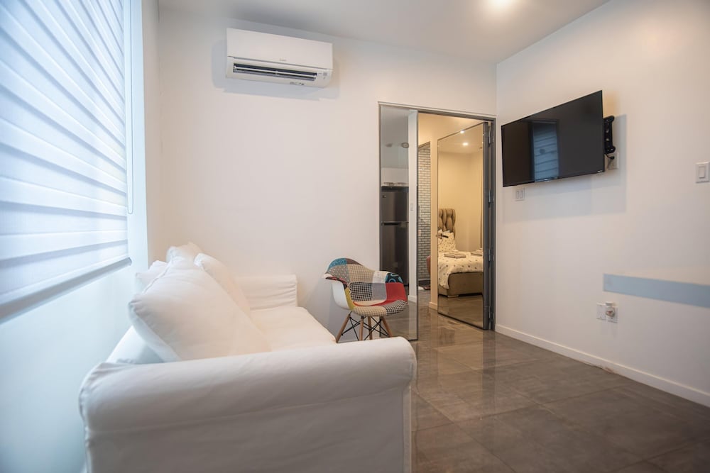 Apartment photo 1
