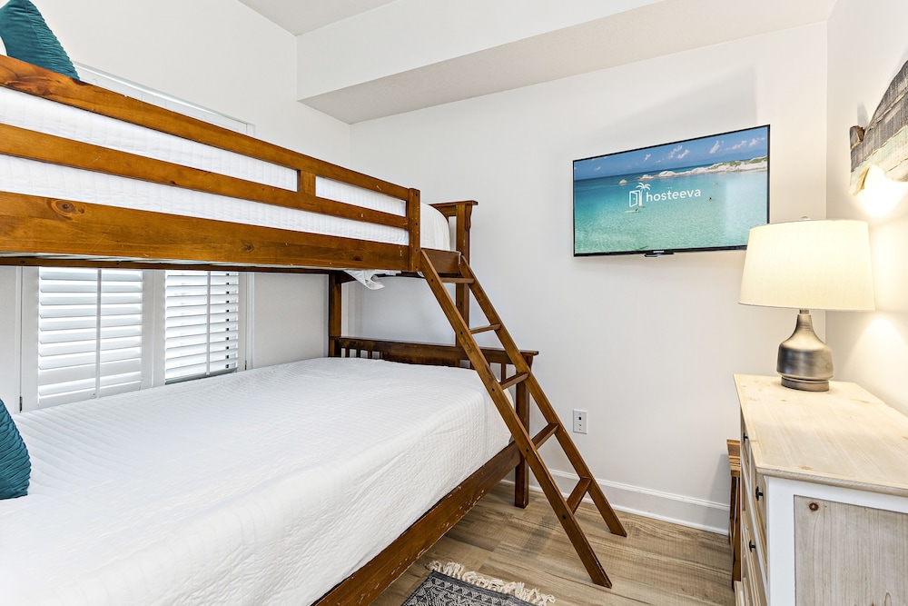 Signature Apartment, 3 Bedrooms, Balcony, Beach View photo 1
