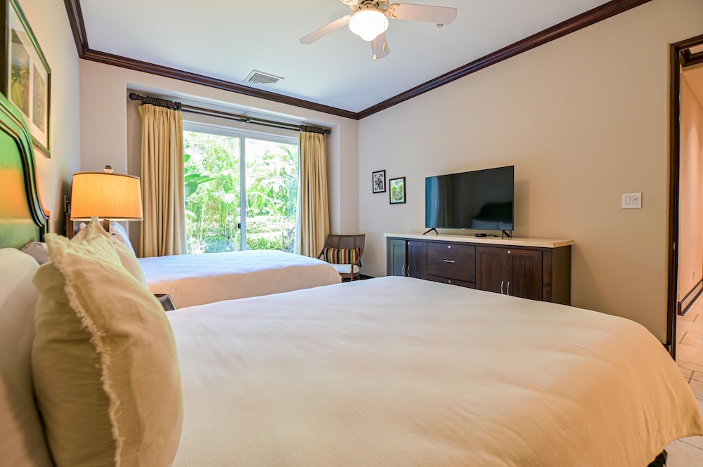 Luxury Condo, 1 Bedroom, Concierge Service, Garden View photo 2