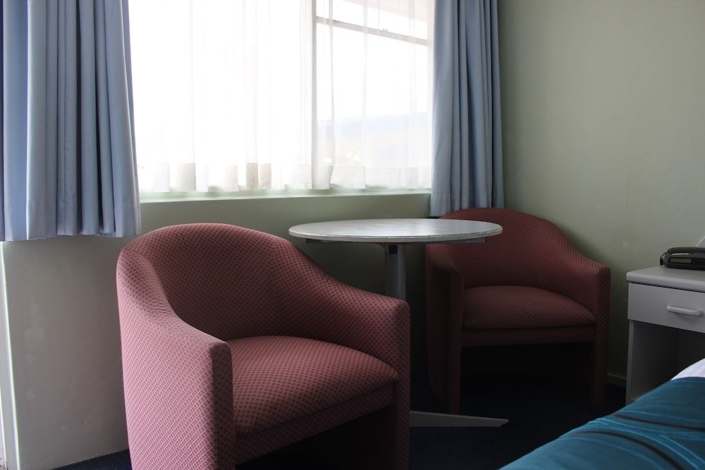 Deluxe Room, Non Smoking (Deluxe Queen Room) photo 3