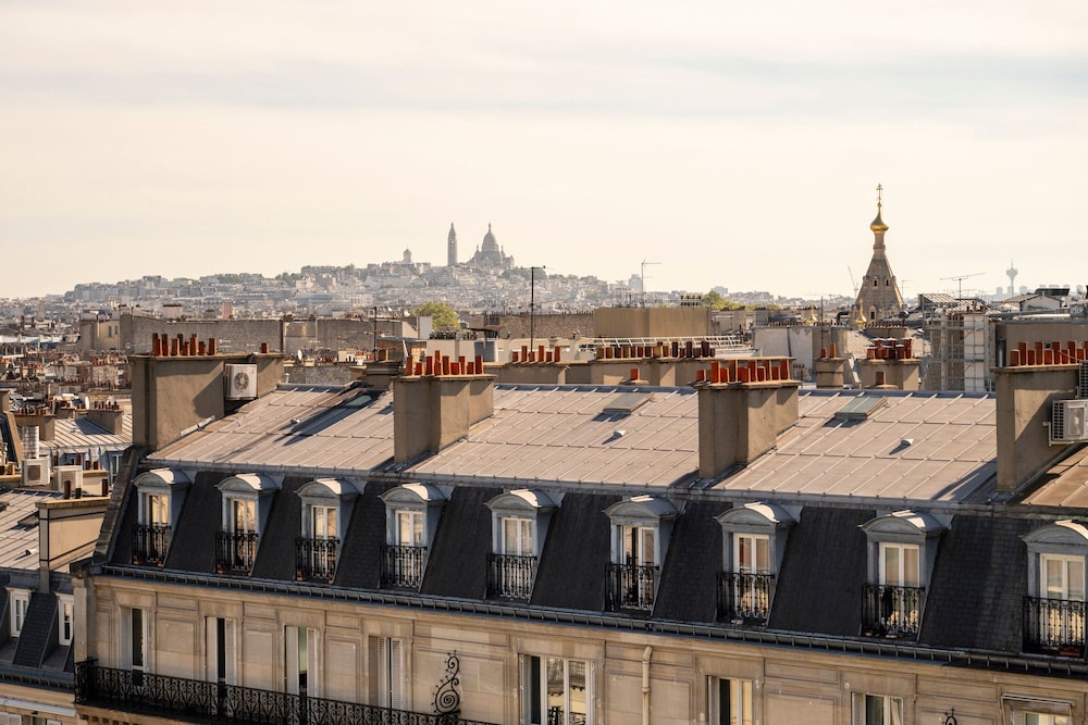 Suite, 1 King Bed, Terrace, Tower (Arc de Triomphe, Eiffel Tower View) Suite, 1 King Bed, Terrace, Tower (Arc de Triomphe, Eiffel Tower View)