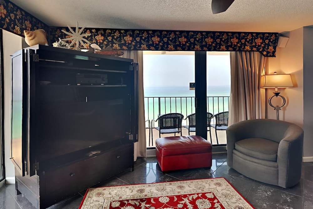 Condo, Multiple Beds, Balcony, Ocean View (T2 901 - No Pets) photo 3