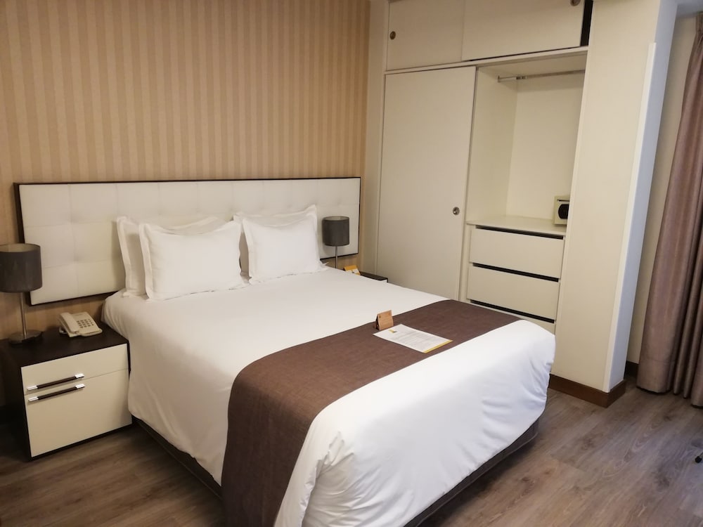 Double Room - Photo 9
