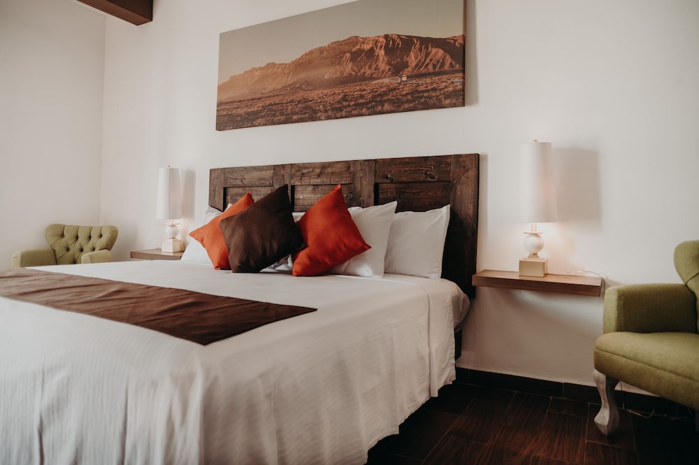 Junior Studio Suite, 1 Bedroom photo 2