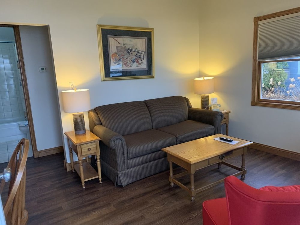 Classic Cottage, 2 Bedrooms, Kitchen, Bay View, photo 6