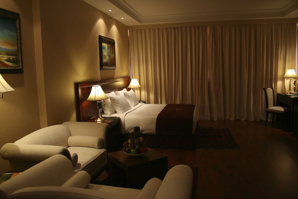 Trianon Hotel — photo 139