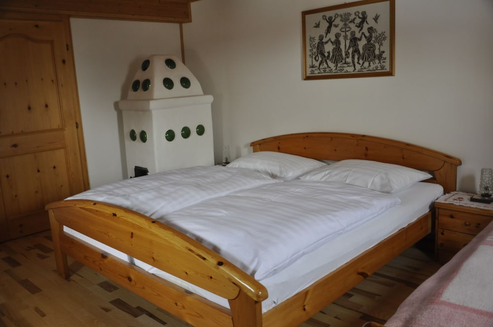 Family Apartment (Apartment 3)