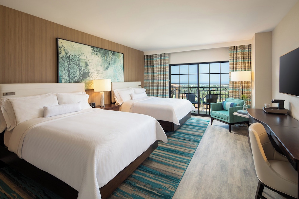 Premium Room, 2 Queen Beds photo 3