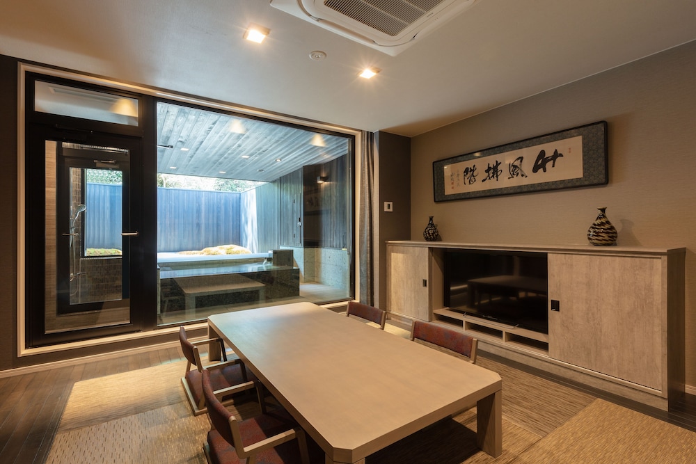 Wa Suite photo 1