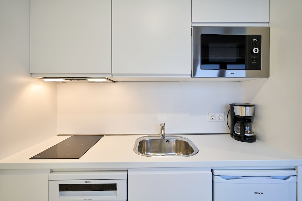 Superior Suite, 2 Bedrooms, Non Smoking - Photo 7